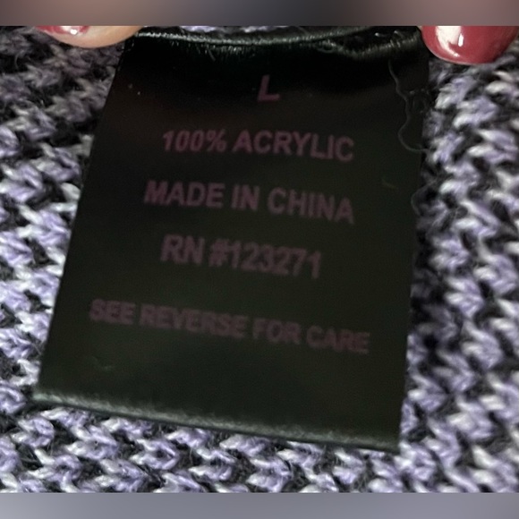 Rue21 Sweater Vest - Picture 4 of 4